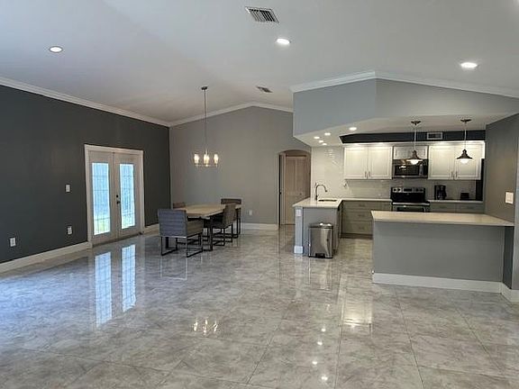 3rd image of 4477 NW 65th Street