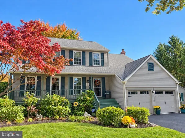 105 Stony Ct, Lansdale, PA 19446