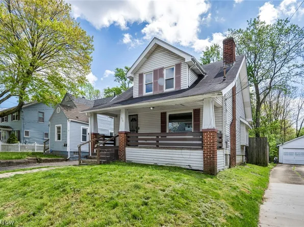 970 Hunt St, Akron, OH 44306