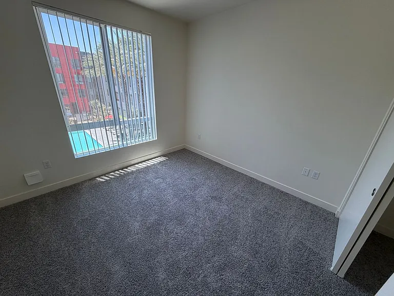 Mission Lofts — Photo 96