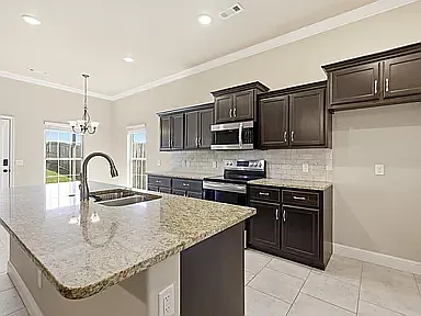 1133 Matthew Cir — Photo 2