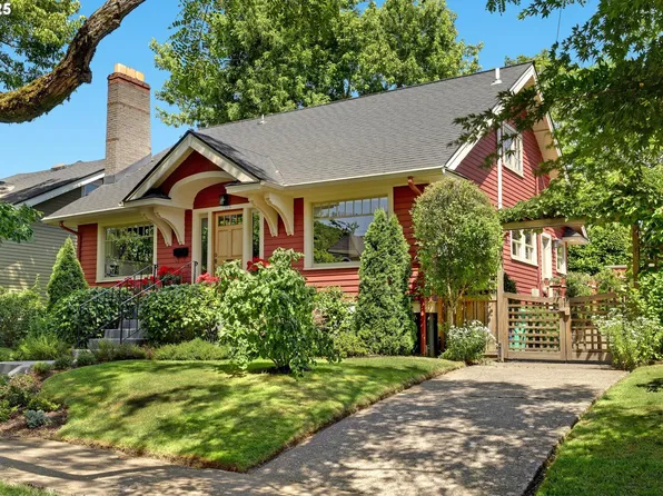 1351 SE Flavel St, Portland, OR 97202