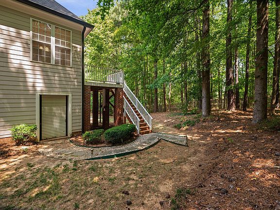 4th image of 4925 Trotter Dr