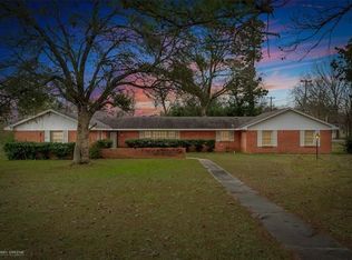 201 Red River St, Benton, LA 71006