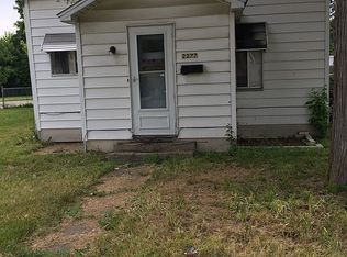 2277 Bay St, Saginaw, MI 48602