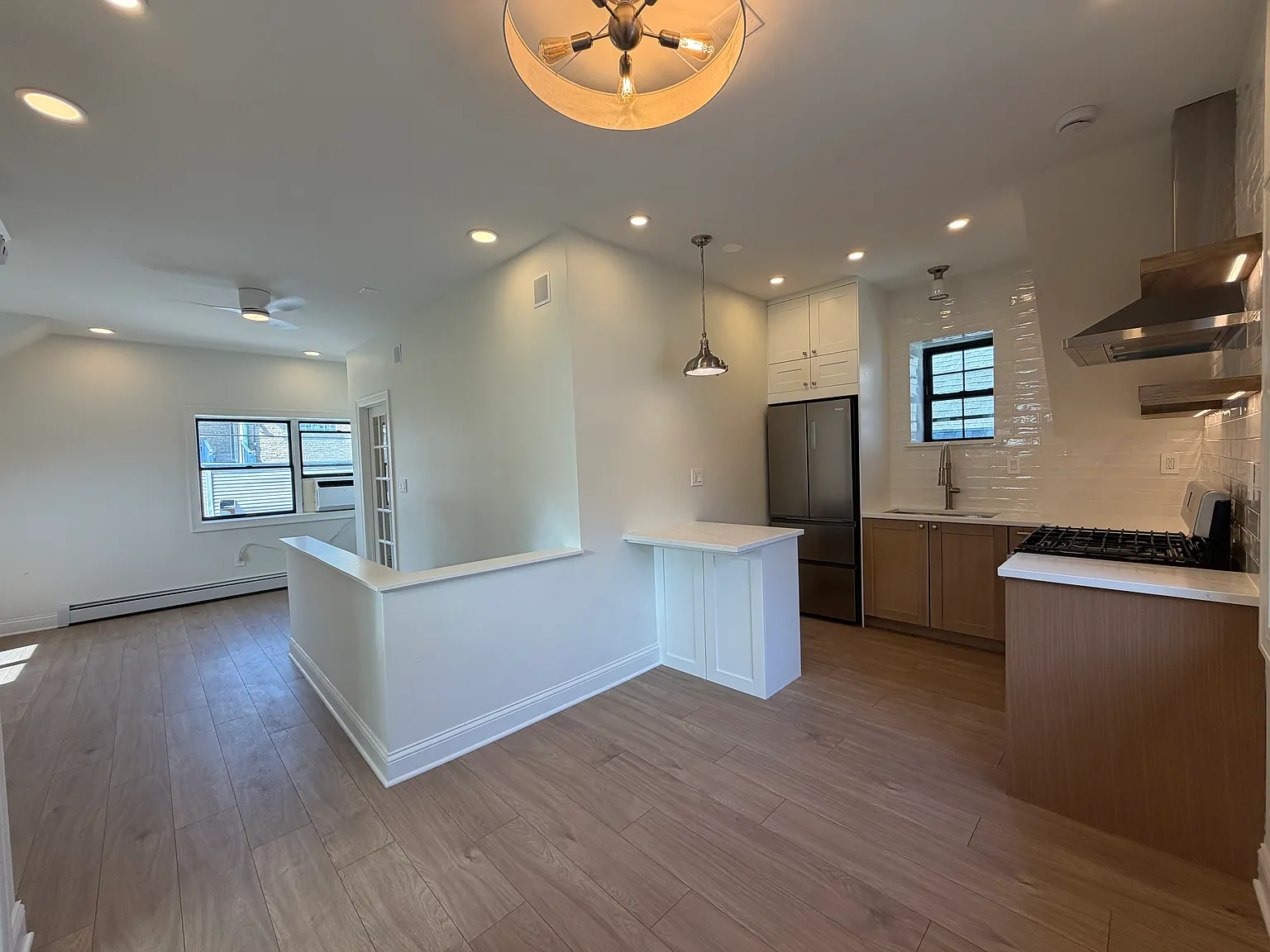 1 bed, $1,625 — Photo 1