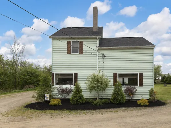10841 Station Rd, North East, PA 16428