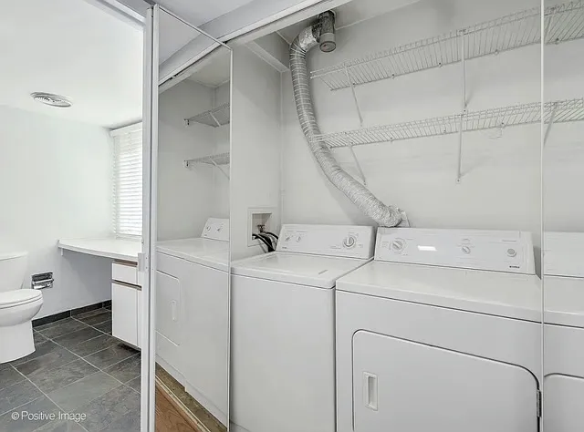 In Unit Dryer and Washer full size