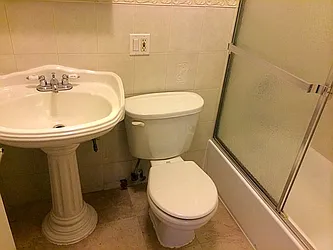 Rented by Urban Realty NYC