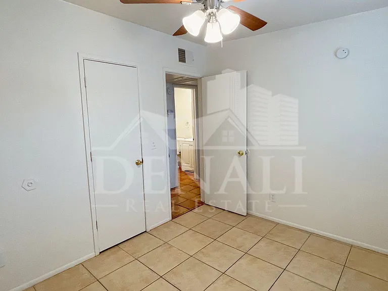 1404 W Fresno St #1 — Photo 9