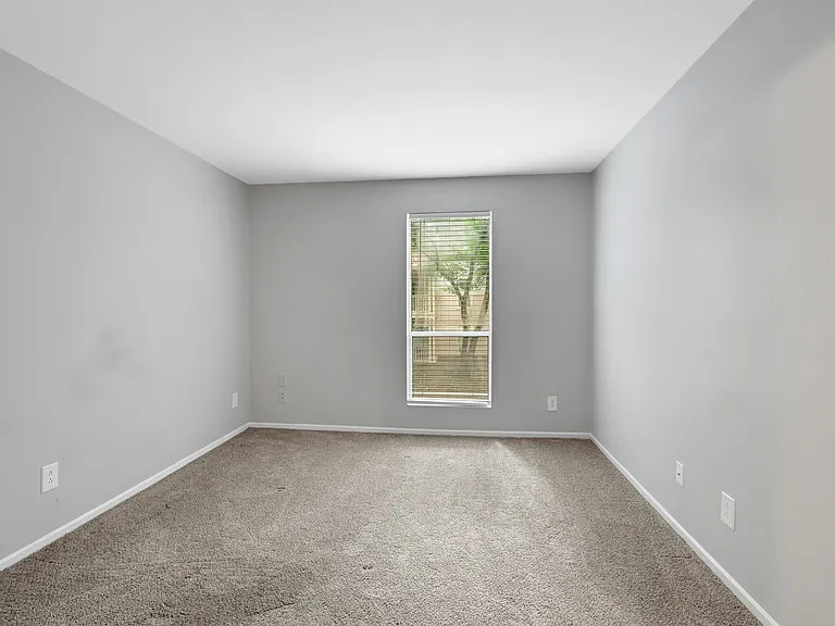 The Randolph- 1 Bed, 1 Bath