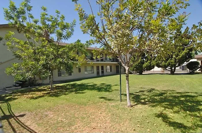 2325-2331 E Santa Fe Ave — Photo 2