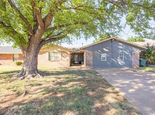 2505 Fairfield Dr, Edmond, OK 73012