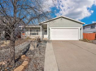 17765 Oakview Ct, Reno, NV 89508