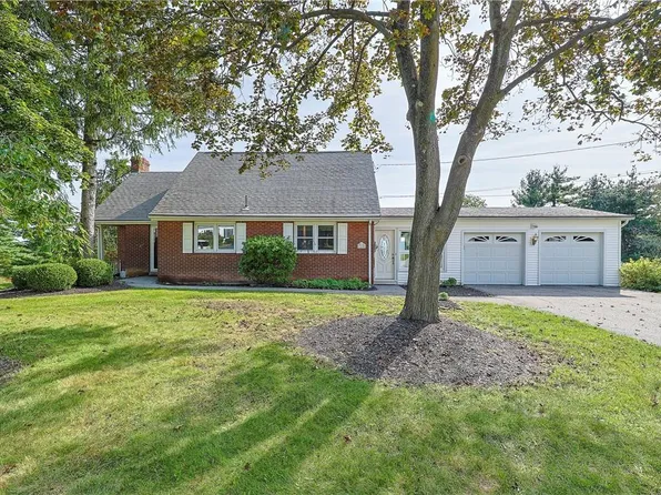 318 Sunset Hill Road E, Fishkill, NY 12524