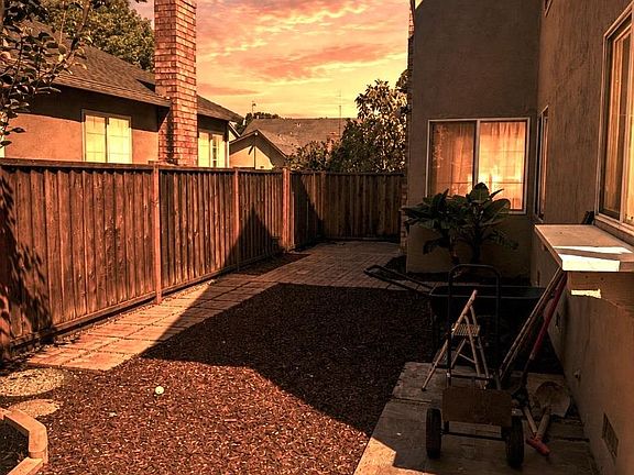 5th image of 4193 Monet Cir