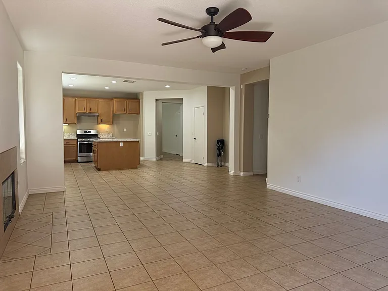 13252 Placentia St — Photo 12