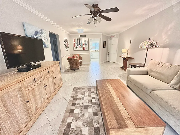 6 Garden St #204P — Photo 6