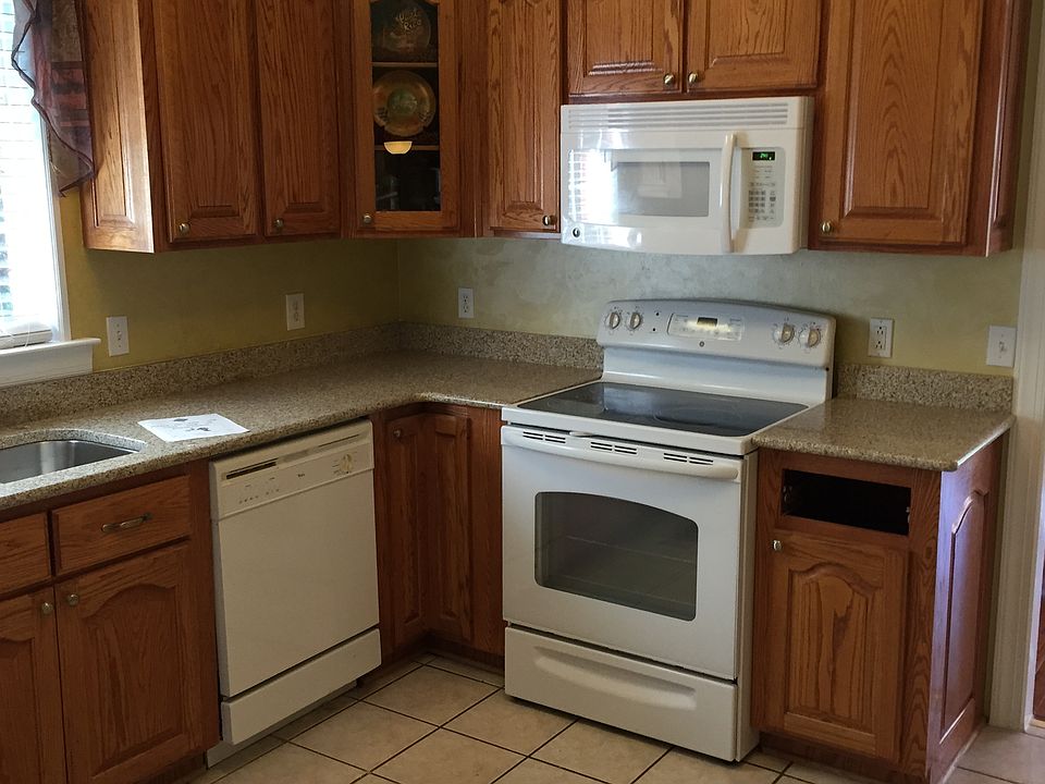 2nd image of 432 Eagle Point Dr