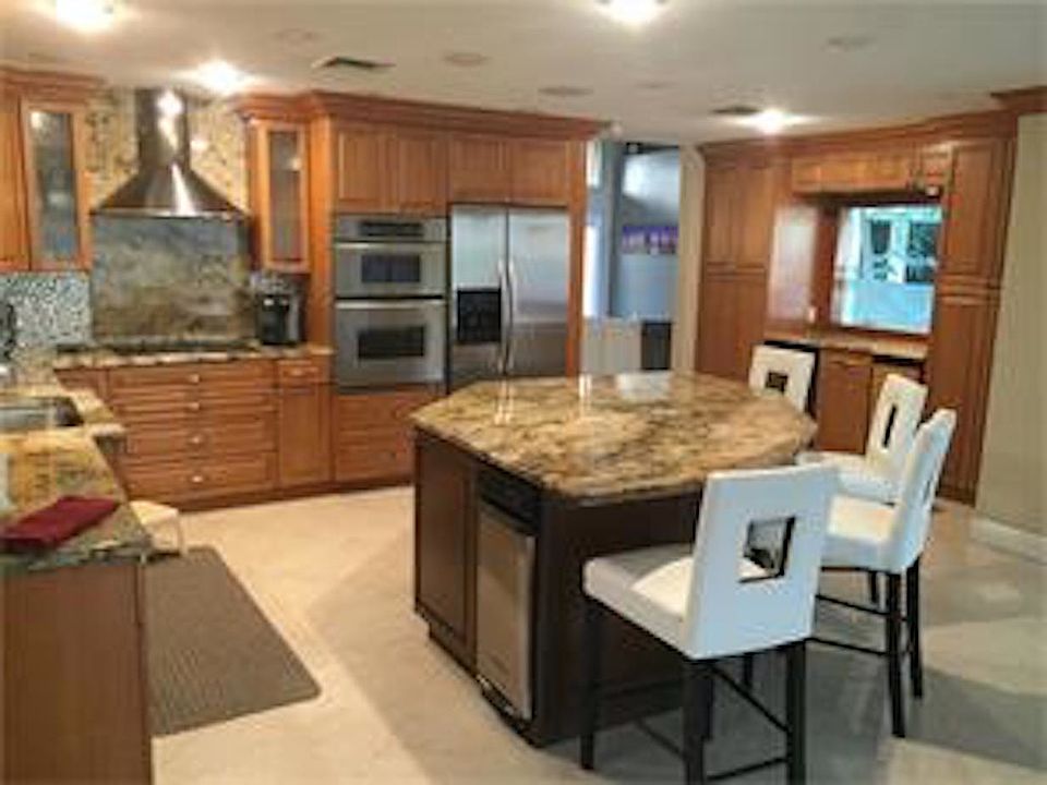 1st image of 9420 Hollyhock Ct #0