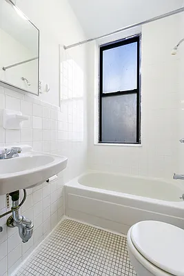 Rented by Compass | media 24