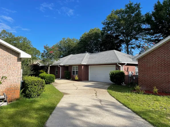 908 Charrington Pl, Fort Walton Beach, FL 32547