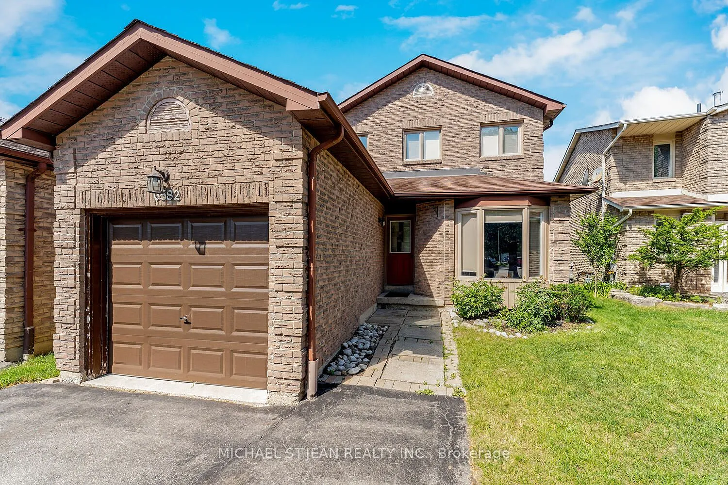 3 bed, $3,795 — Photo 2