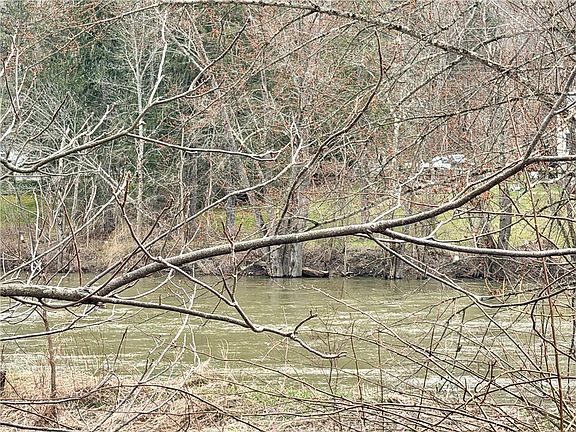 4th image of 89 River St