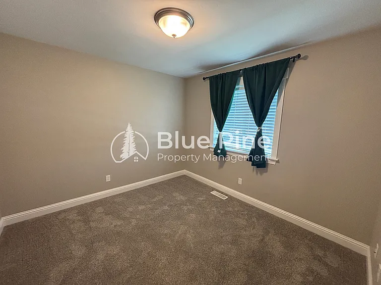 5506 Eaglewood Dr — Photo 15