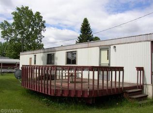 59245 Long Lake Rd, Colon, MI 49040