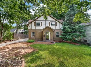 2833 36th St, Des Moines, IA 50310