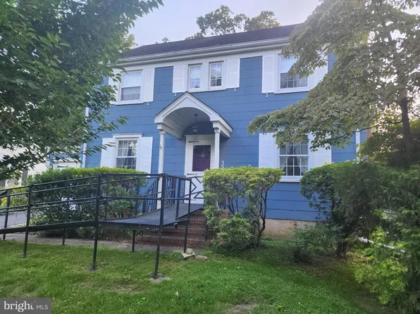 558 Cleardale Ave, Ewing, NJ 08618