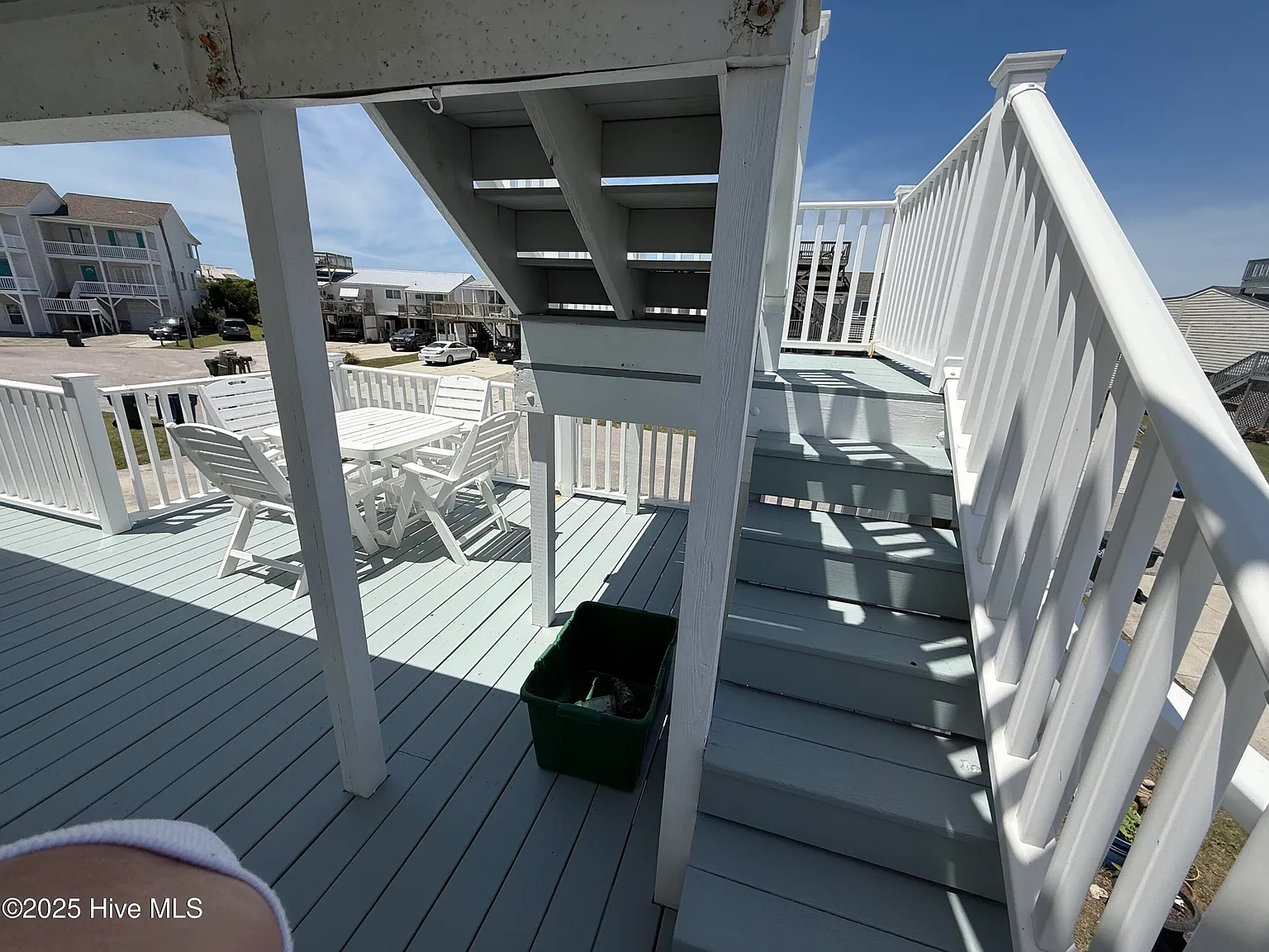 2 bed, 1.5 bath, $2,150 — Photo 2
