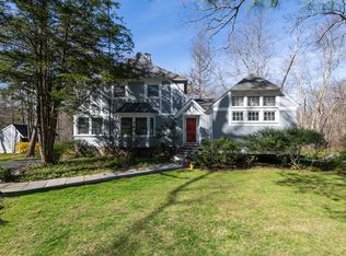 153 Douglas Rd, Chappaqua, NY 10514