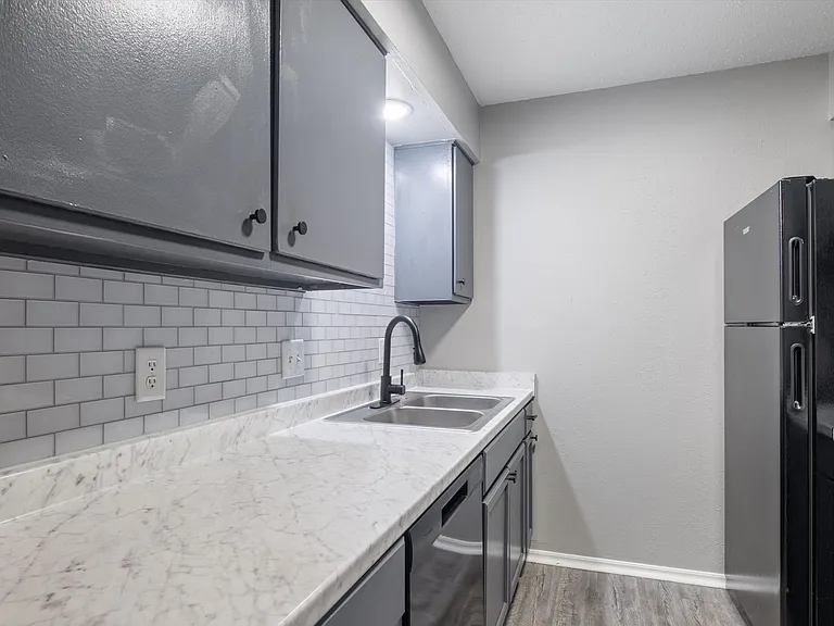 Castle Tower Apartments | Renovated Homes in Northwest Oklahoma City — Photo 20