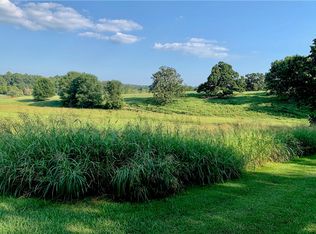 S Barrington Rd, Springdale, AR 72762