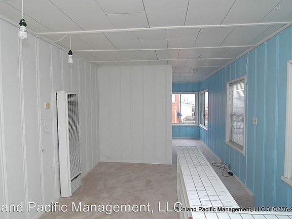 3rd image of 221 33rd St #B