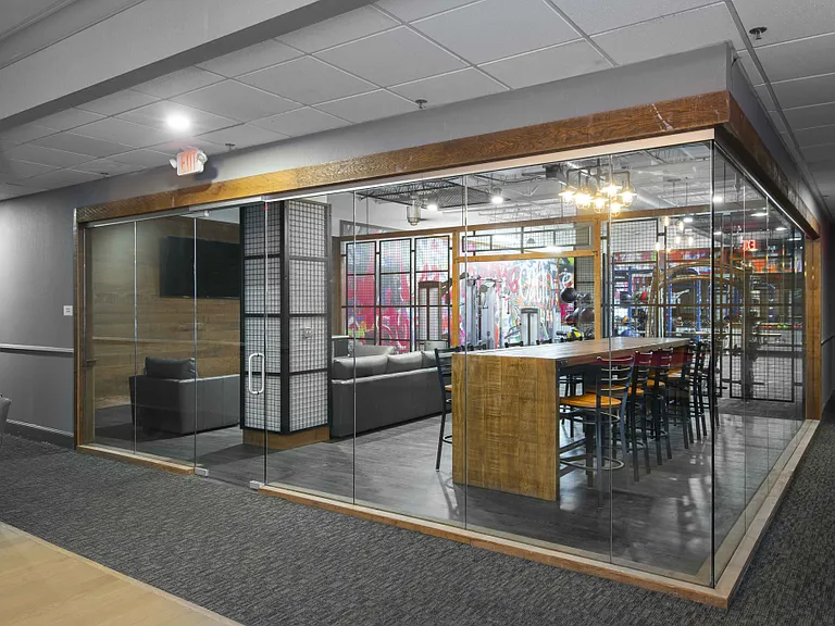Residence Court (900 Chapel Mall) — Photo 3
