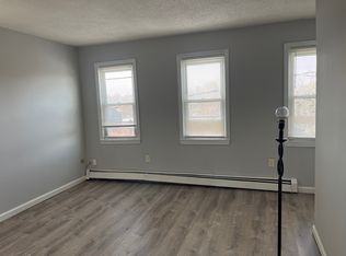 (Undisclosed Address), Lowell, MA 01852