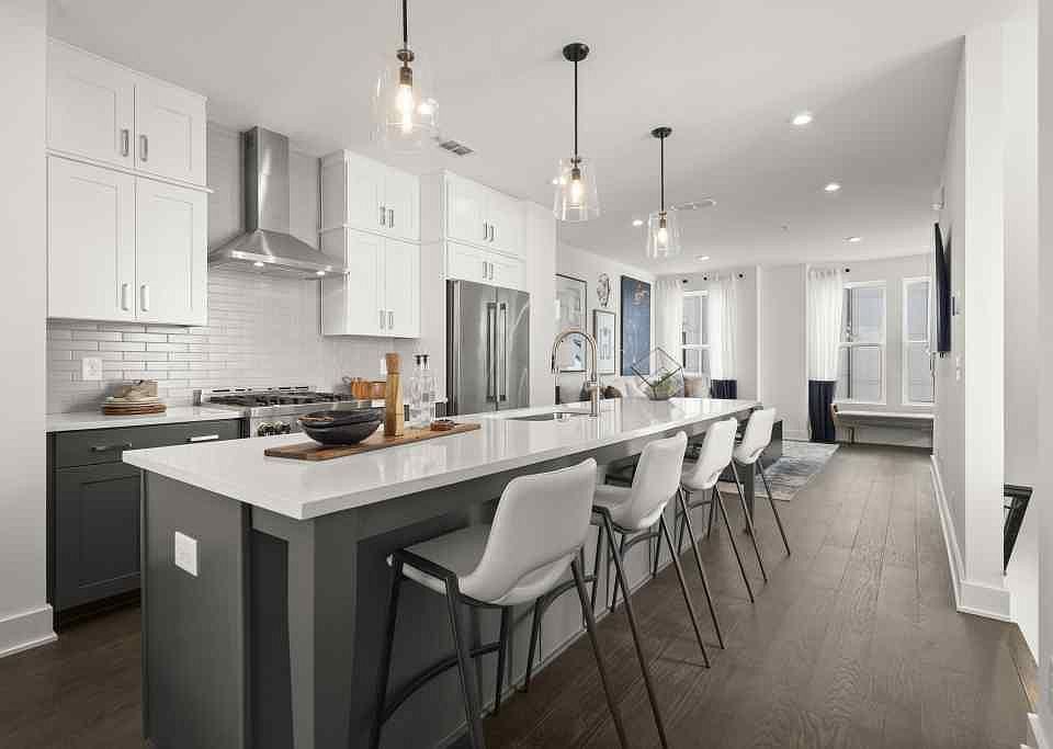 201 New St Decatur GA | Zillow