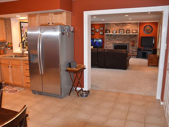 Kitchen to Family Room