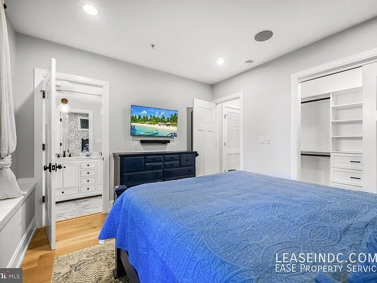 1317 Randolph St NW #1 — Photo 14