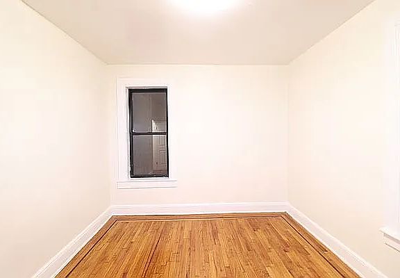2nd image of 13912 34th Rd APT C5