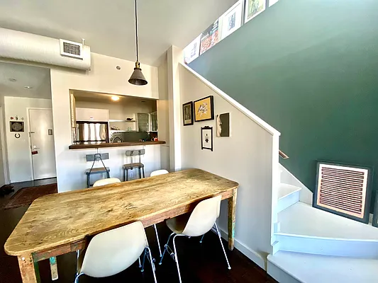 Rented by Compass | media 20