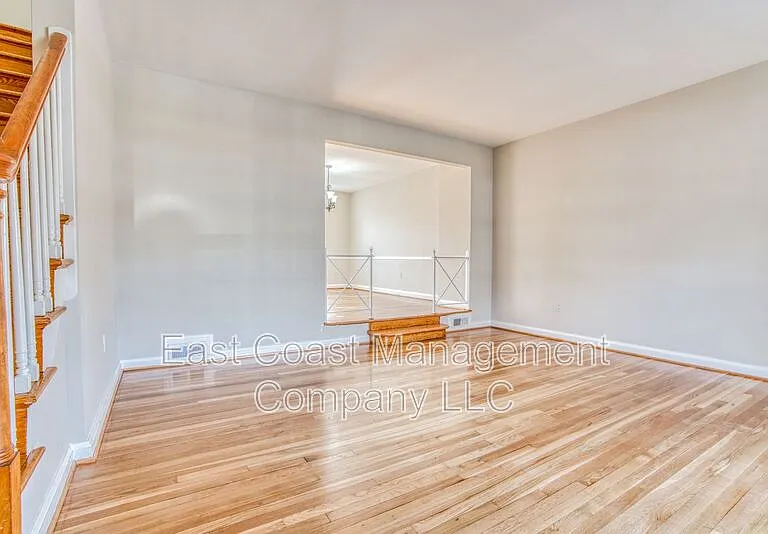 6149 Dunroming Rd — Photo 3