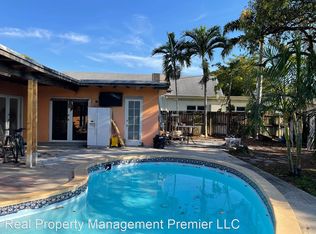 2613 Utopia Dr, Hollywood, FL 33023