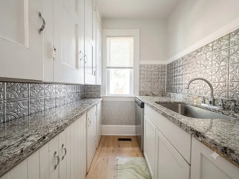 117 Winter St — Photo 12