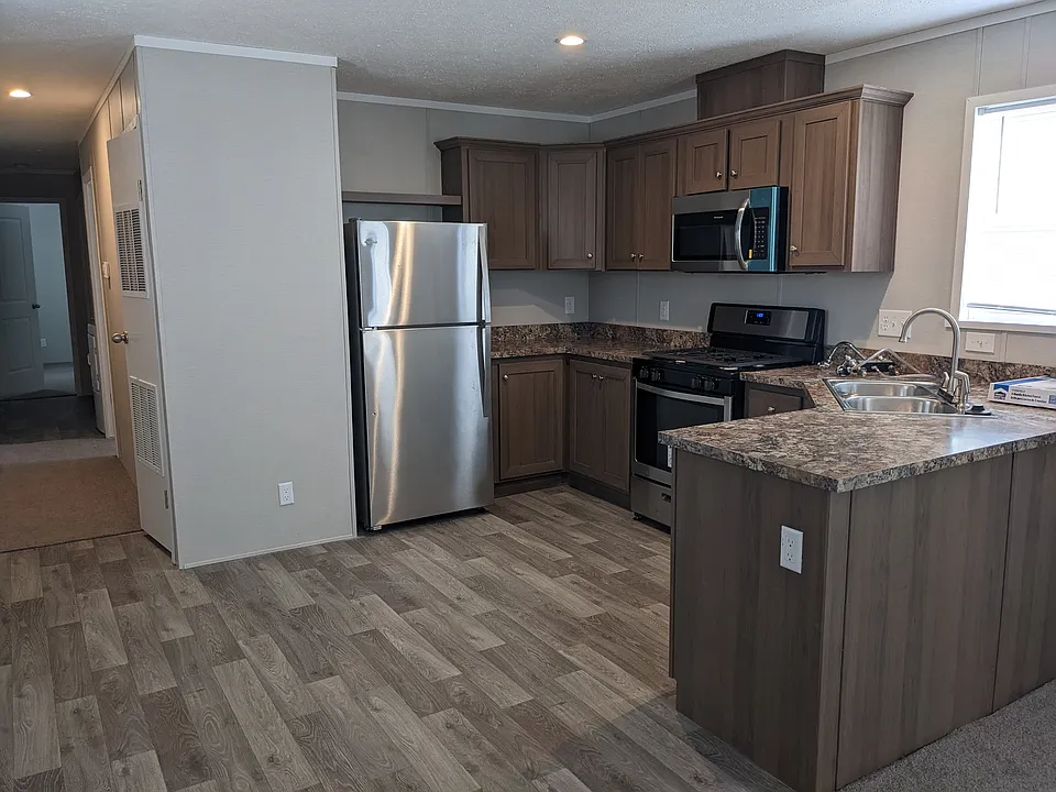 14566 N Red Bud Trl #6