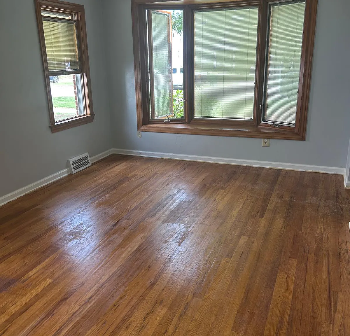 3 bed, 1488 sqft, $1,800 — Photo 4