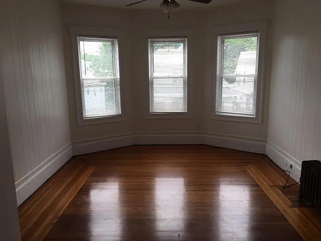 4 bed, 1200 sqft, $3,500 — Photo 4